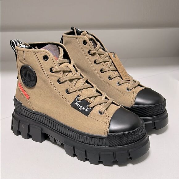 Palladium Revolt HI TX Tan and Black High-Top Boots - 6.5 NIB - Picture 5 of 8